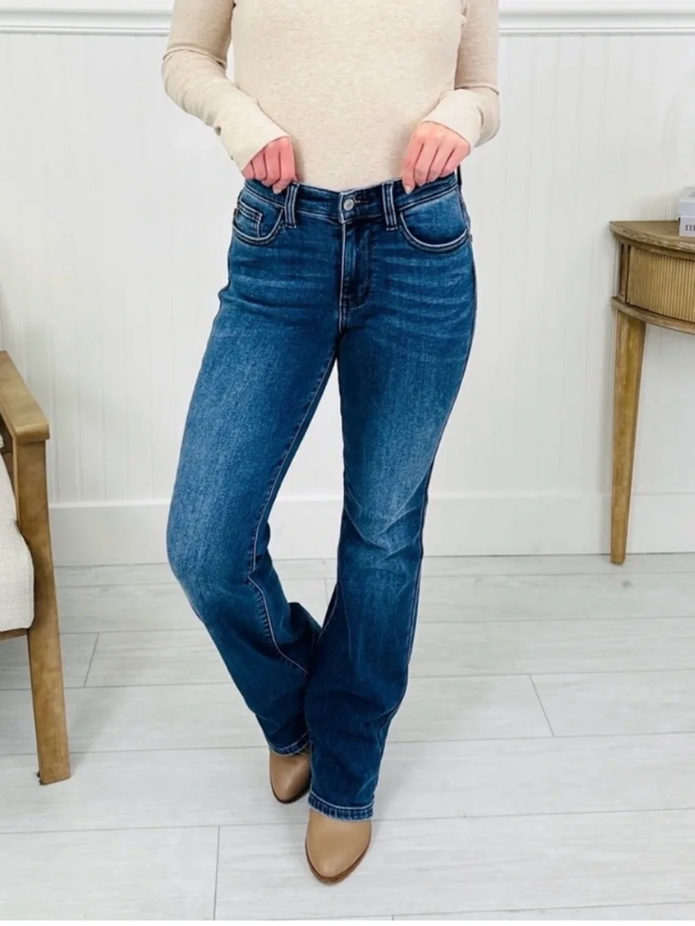 Judy blue bootcut jeans size 5/27 short